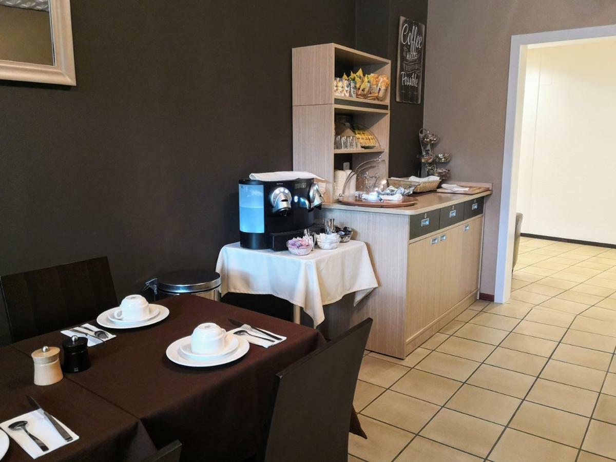 Hotel De La Vieille Tour La Tour-de-Peilz Εξωτερικό φωτογραφία